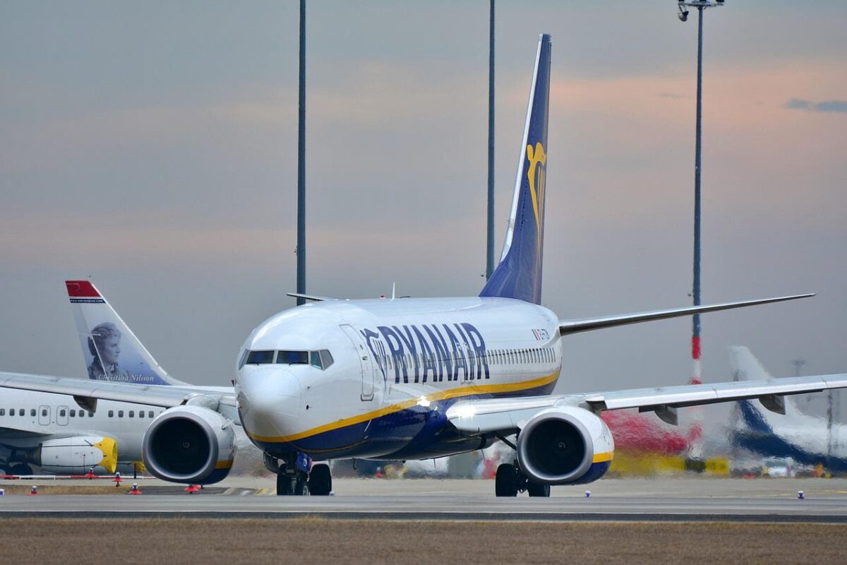 RYANAIR : le transporteur aérien low cost prisé des Français !
