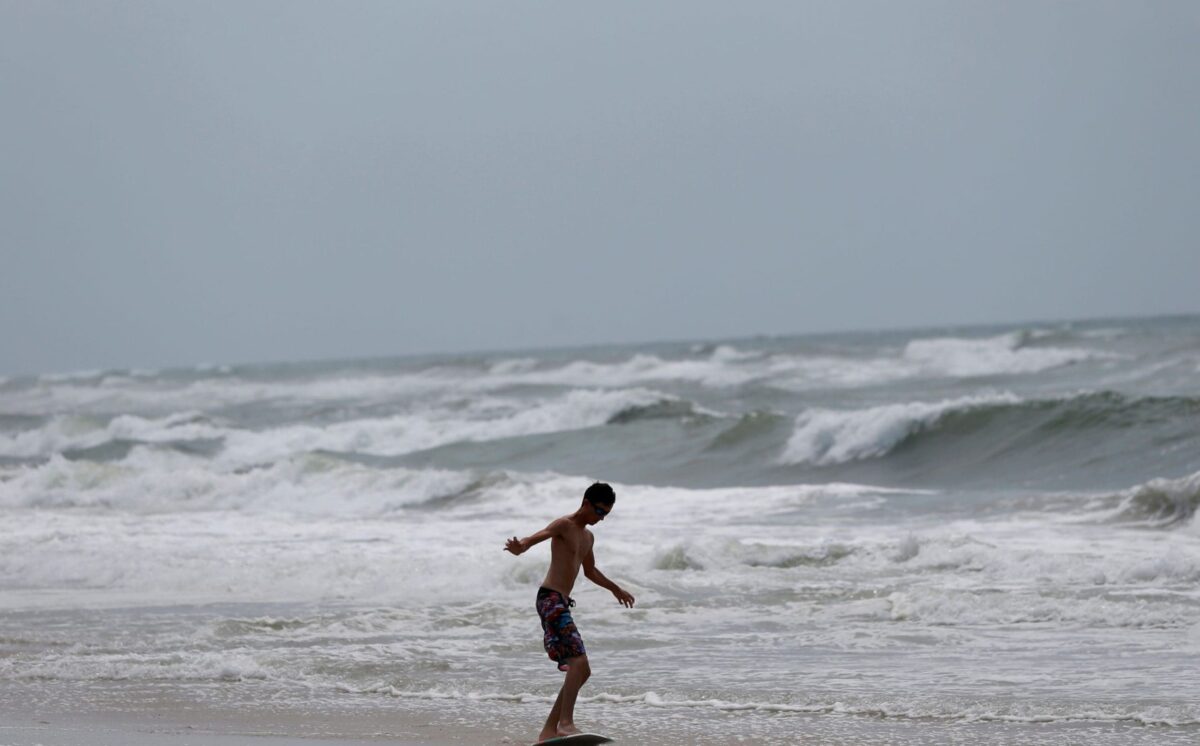 Découvrez les vagues incroyables de Taghazout pour une session de surf inoubliable