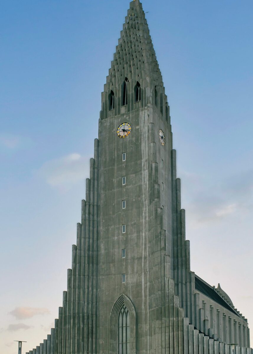 Découvrez l&rsquo;incroyable Eglise de La Ciotat : un trésor architectural à ne pas manquer !