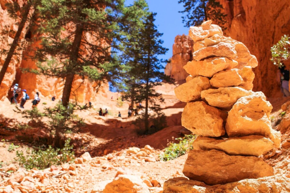 Pourquoi la randonnée dans les calanques de Piana est-elle incontournable ?