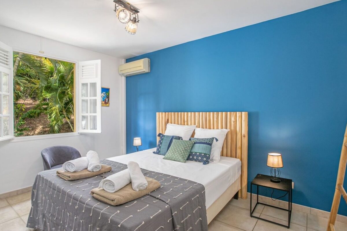 Anse Trabaud : Le Secret le Mieux Gardé de Martinique à découvrir !