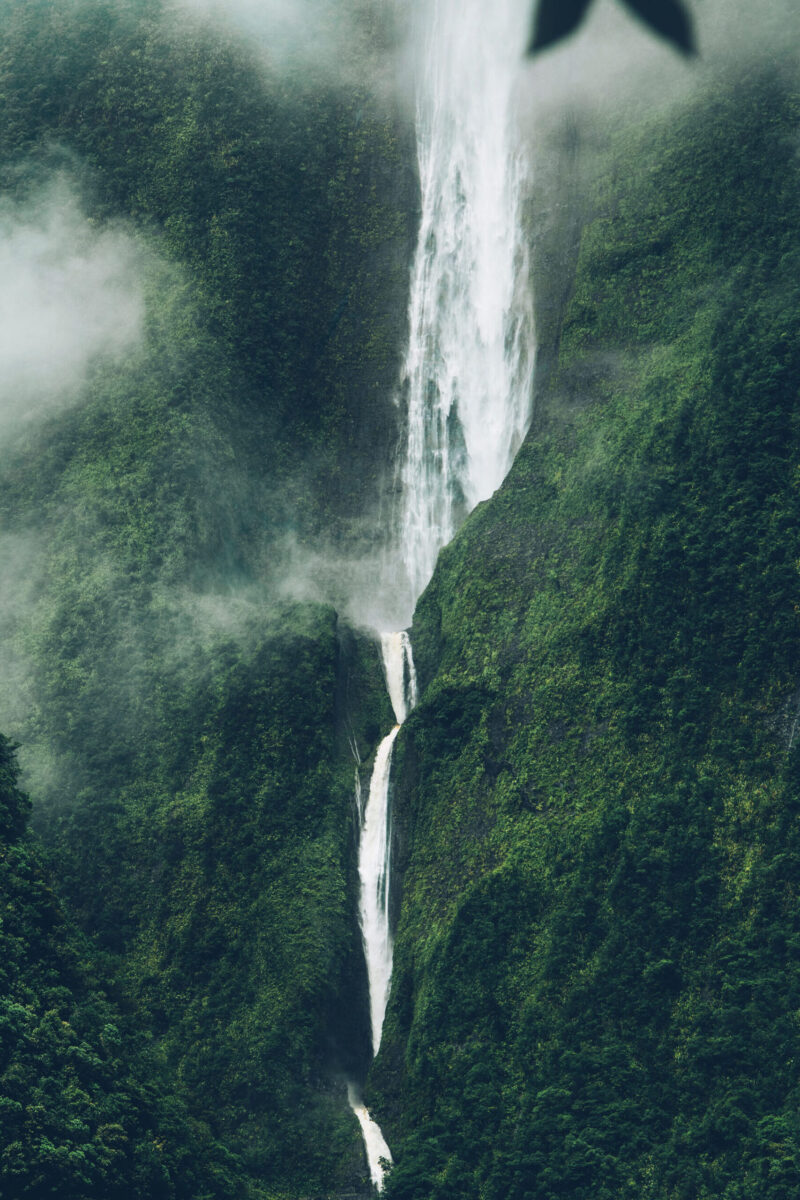Exploration de l&rsquo;Île Intense: Découverte et Secrets de la Carte de la Réunion