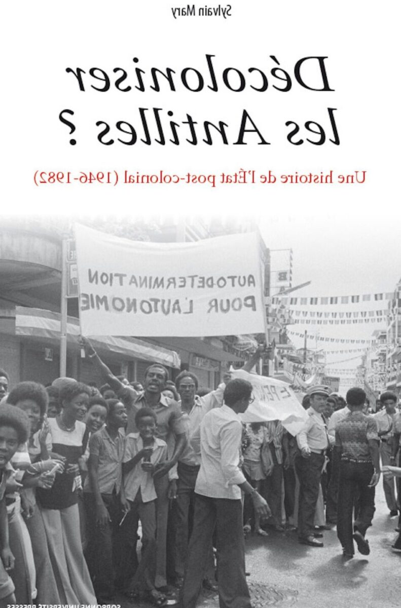 À la Poursuite de l&rsquo;Heure à Brazzaville : Chroniques d&rsquo;un Voyage Urbain