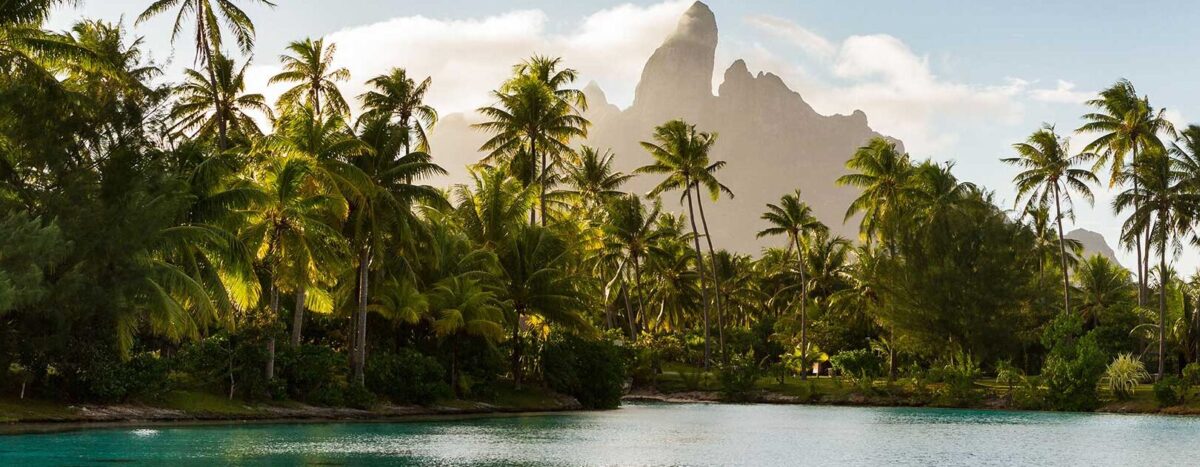 À l&rsquo;heure de Tahiti: Comprendre le décalage horaire pour un séjour ensoleillé