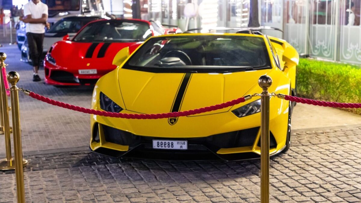 Conseils essentiels pour louer une voiture en Norvège : Évasion au pays des fjords