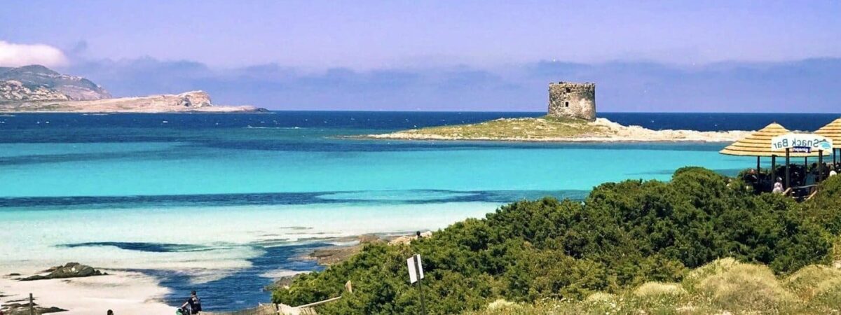 Découverte de la Sardaigne: Plaisirs et Simplicité avec un Voyage Tout Compris