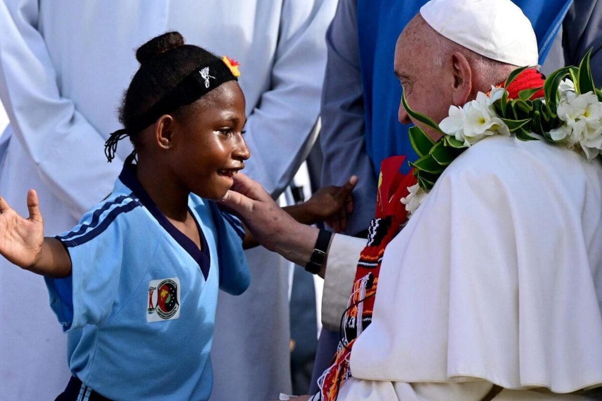 Indonésie sur la mappemonde : Exploration d&rsquo;un archipel éparpillé entre les océans