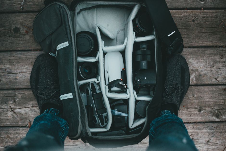 Sac photo en voyage : un traceur discret pour garder un œil sur son matériel
